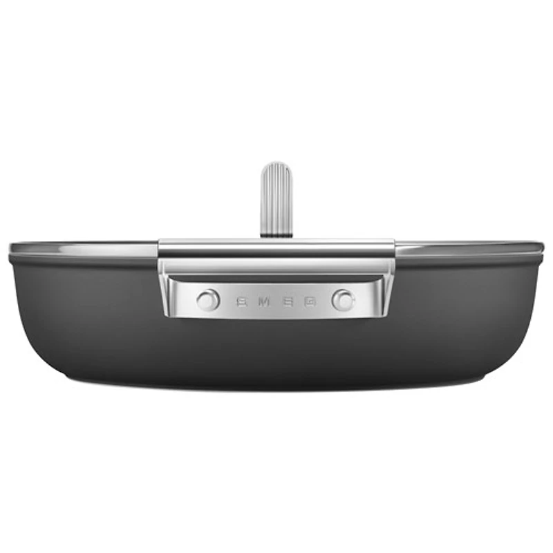Casserole profonde de 11 po en aluminium de Smeg - Noir mat