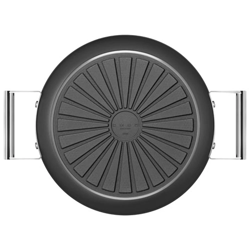 Casserole profonde de 11 po en aluminium de Smeg - Noir mat