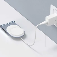 Support de chargement sans fil de 15 W Mag Stream MagSafe de LBT avec chargeur mural PD de 20 W - Argenté