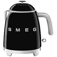 Bouilloire électrique miniature de la gamme Années 50 de Smeg - 0,8 l - Noir