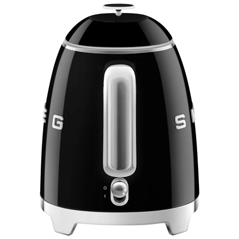 Bouilloire électrique miniature de la gamme Années 50 de Smeg - 0,8 l - Noir