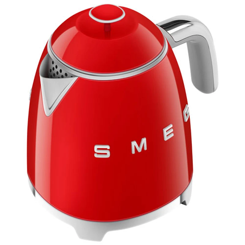 Bouilloire électrique miniature de la gamme Années 50 de Smeg - 0,8 l - Rouge