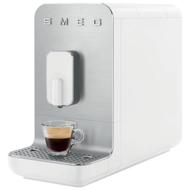 Smeg Automatic Espresso Machine - Matte White
