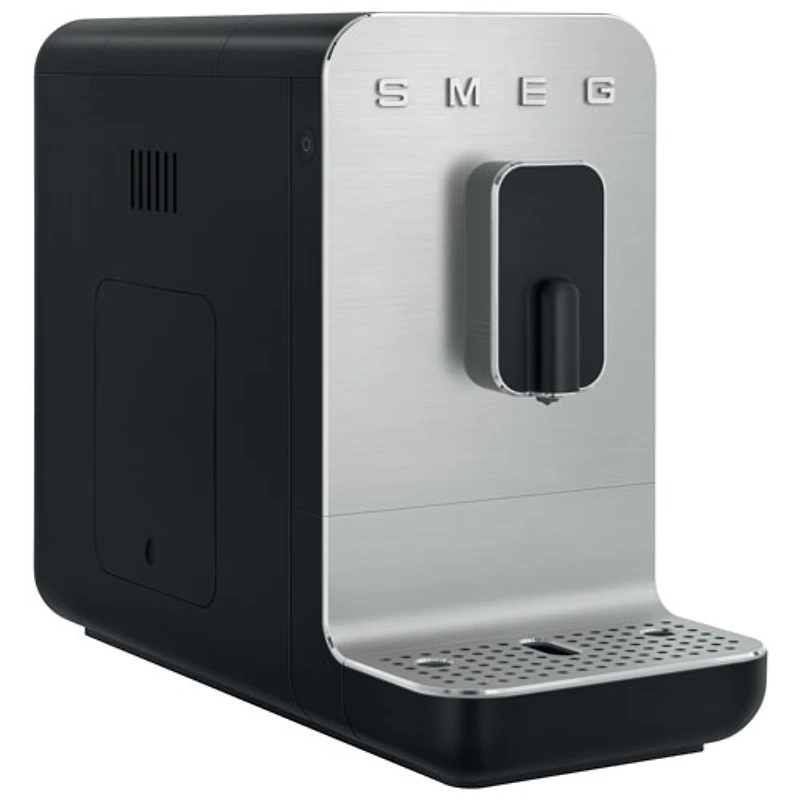 Machine à espresso automatique de Smeg - Noir mat