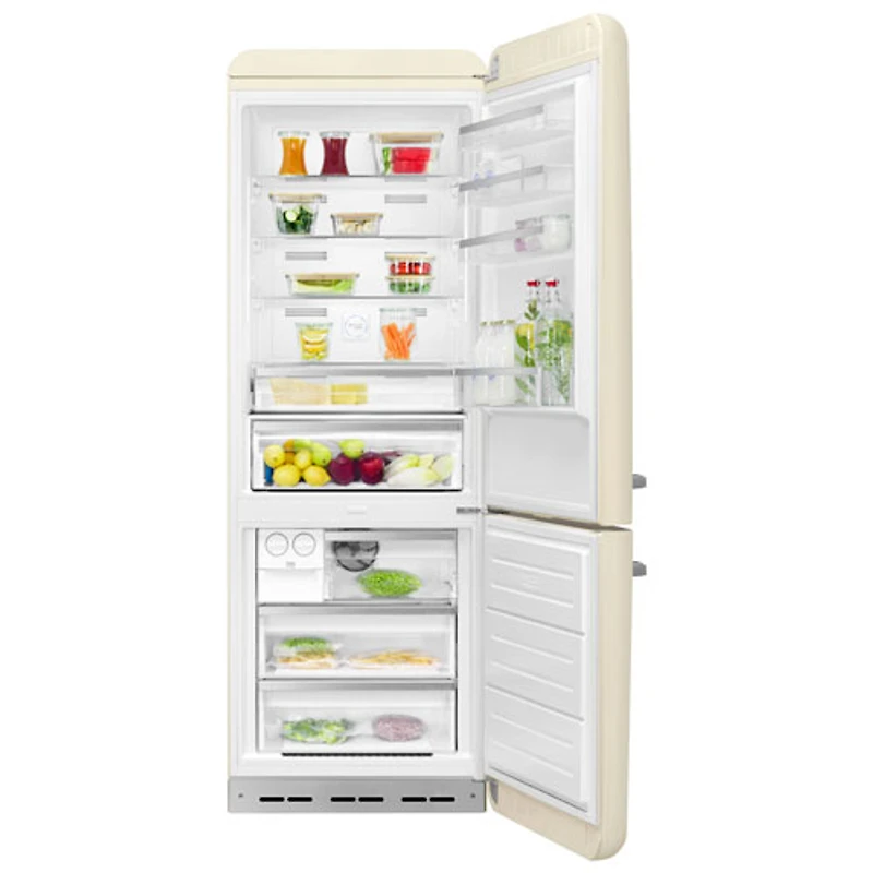 Réfrigérateur à congélateur inférieur 18 pi³ 28 po à distributeur de glaçons Années 50 de Smeg (FAB38URCR) - Crème