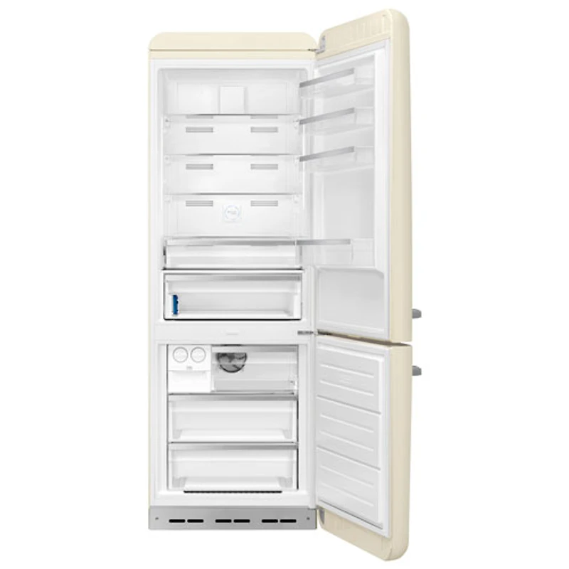 Réfrigérateur à congélateur inférieur 18 pi³ 28 po à distributeur de glaçons Années 50 de Smeg (FAB38URCR) - Crème