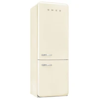 Réfrigérateur à congélateur inférieur 18 pi³ 28 po à distributeur de glaçons Années 50 de Smeg (FAB38URCR) - Crème