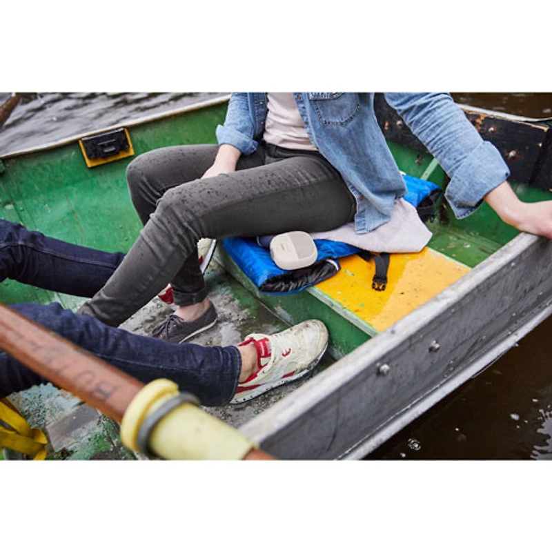 Haut-parleur sans fil Bluetooth étanche et robuste SoundLink Micro de Bose - Blanc