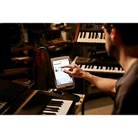 Clavier électrique à 61 touches CT-S1000 Arranger de Casio avec synthèse vocale - Noir