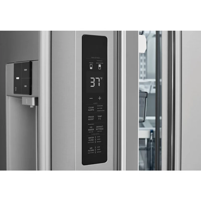 Réfrigérateur à deux portes professionnel de 36 po de 22,6 pi³ avec distributeur de Frigidaire (PRFC2383AF) - Acier inoxydable