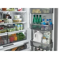 Réfrigérateur à deux portes de 36 po avec distributeur d'eau et de glaçons Pro de Frigidaire (PRFS2883AF) - Acier inoxydable
