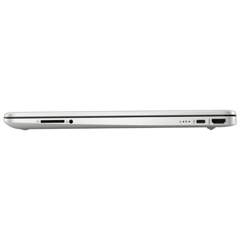 Portable tactile de 15,6 po de HP - Argenté naturel (Core i7-1255U d'Intel/SSD 1 To/RAM 16 Go/Windows 11)