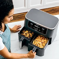 Friteuse à air chaud 4-en-1 Dual Zone Foodie de Ninja - 9,46 kg/10 pte - Noir - Exclusivité Best Buy