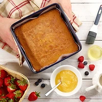 Moule carré de Zyliss Bakeware - 8 po