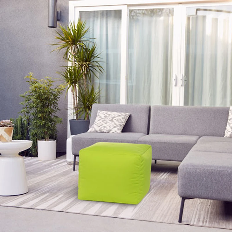 Pouf en polyester Cube Soleil de Gouchee Home - Vert