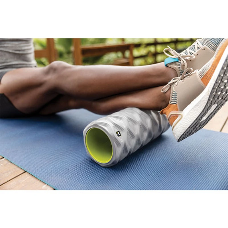 Rouleau en mousse RUSH de Triggerpoint - 13 po - Gris