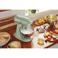 Batteur sur socle à tête inclinable Artisan de KitchenAid avec ensemble d'accessoires de qualité supérieure - 5 pte - 325 W