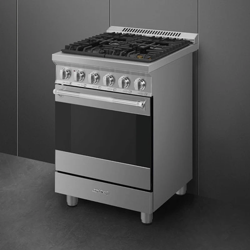 Cuisinière à induction autonome à convection véritable 2,8 pi³ 24 po de Smeg (SPR24UGGX) - Inox