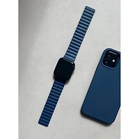 Bracelet en silicone de Decoded pour Apple Watch de 42 mm/44 mm/45 mm - Bleu marine mat