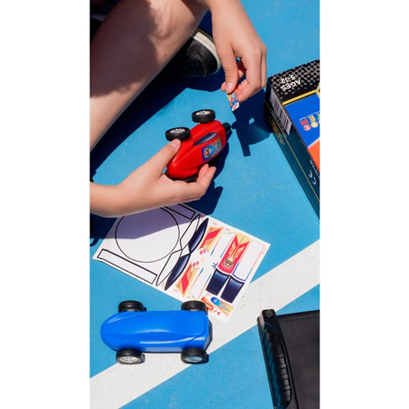 Stomp Rocket Dueling Stomp Racers - English