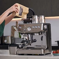 Machine à espresso Impress Barista Express de Breville (BES876BSS1BNA1) - Acier inoxydable brossé