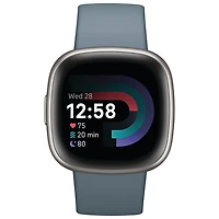 Montre intelligente Versa 4 de Fitbit avec Fitbit Premium et moniteur de fréquence cardiaque - Bleu cascade