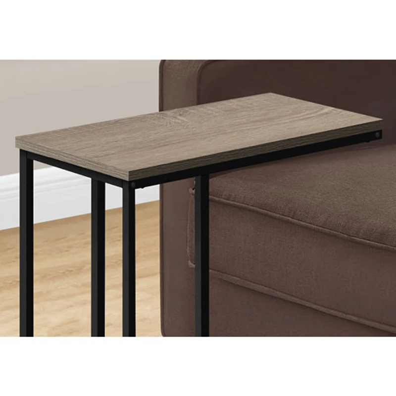 Table d'appoint rectangulaire contemporaine avec tablette en C de Monarch - Taupe foncé