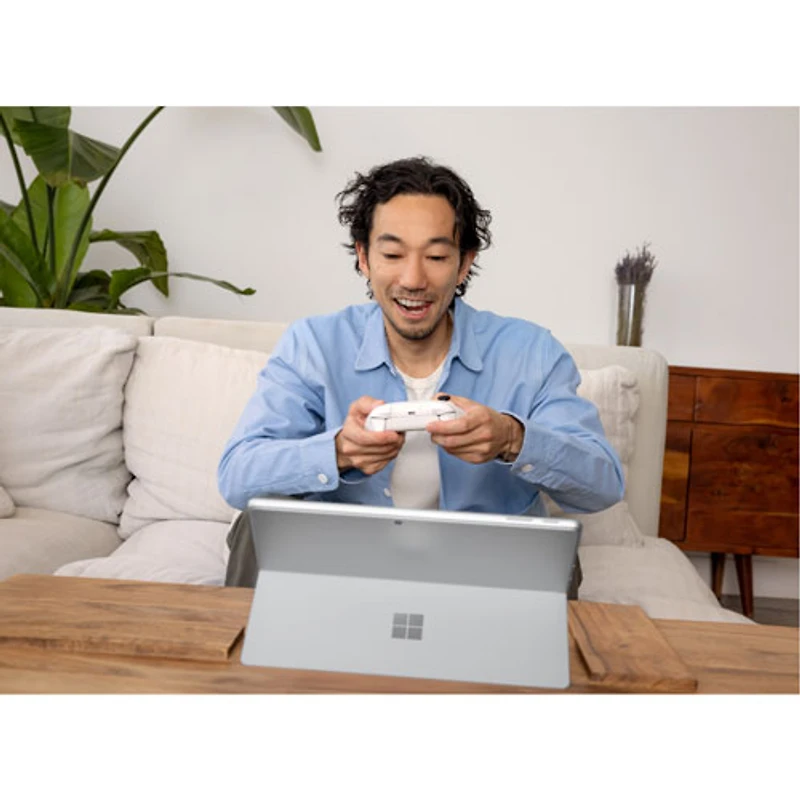 Surface Pro 9 13 po 1 To Windows 11 Microsoft à processeur Evo Core i7-1255U Intel/RAM 32 Go - Platine