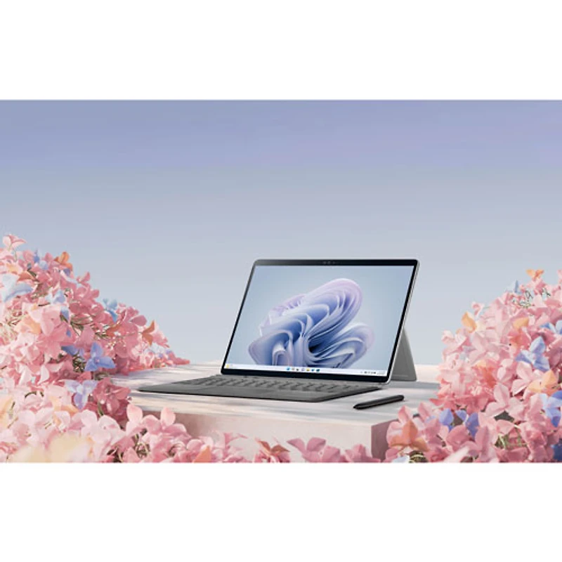 Surface Pro 9 13 po 1 To Windows 11 Microsoft à processeur Evo Core i7-1255U Intel/RAM 32 Go - Platine