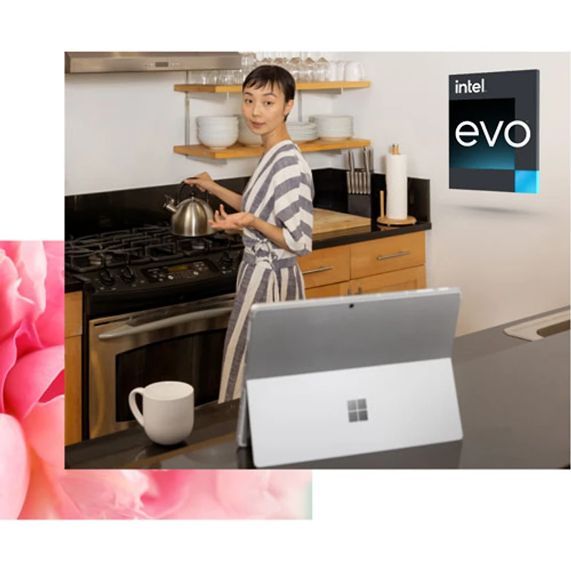 Surface Pro 9 13 po 1 To Windows 11 Microsoft à processeur Evo Core i7-1255U Intel/RAM 32 Go - Platine