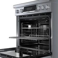 Cuisinière à induction à convection véritable 30 po série 800 po de Bosch (HIS8055C) - Inox