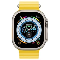 Apple Watch Ultra (GPS + Cellular) avec boîtier de 49 mm en titane et bracelet océan jaune de TELUS - Financement mensuel