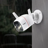 Caméra de surveillance d'extérieur résistant aux intempéries avec fil QHD 2K de 4 Mpx Tapo C320WS de TP-Link - Blanc