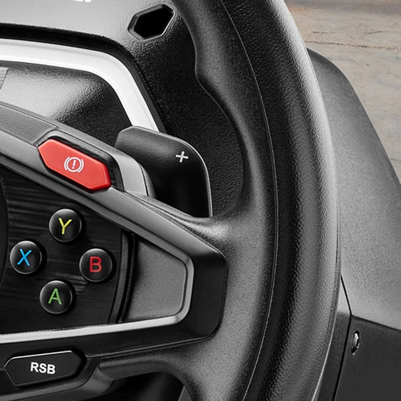 Volant de course T128 et pédales magnétiques de Thrustmaster pour Xbox Series X|S et Xbox One/PC