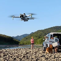 Quadricoptère Mini 3 de DJI, télécommande et écran intégré (DJI RC) - Gris