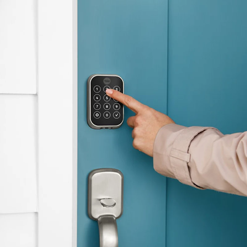 Serrure intelligente Wi-Fi à écran tactile Assure Lock 2 de Yale - Nickel satiné