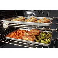 Four mural électrique combiné 5,7 pi³ 21 po de Whirlpool (WOEC5027LZ) - Acier inoxydable résistant aux traces de doigts