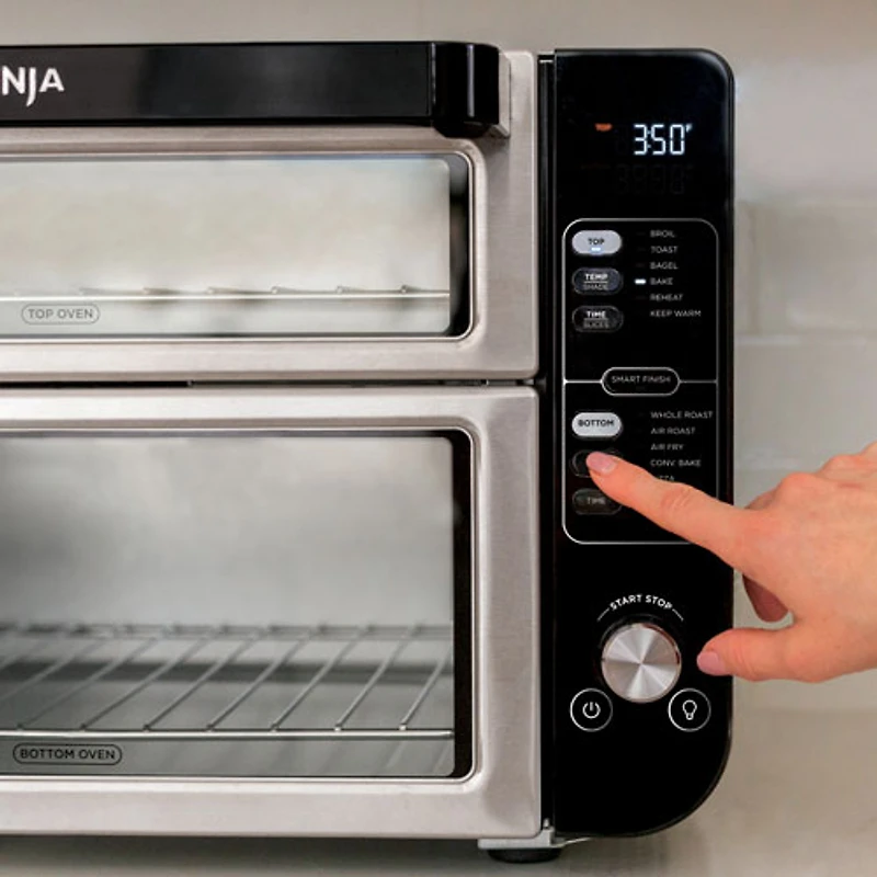 Four double 12-en-1 de Ninja avec porte FlexDoor - 2,5 pi³/70,8 l - Acier inoxydable