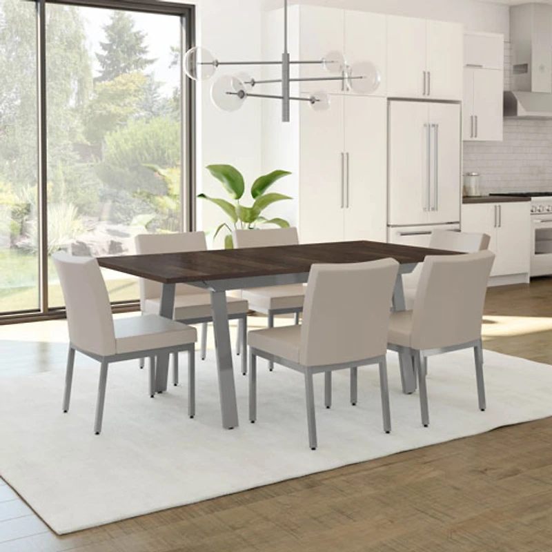 Chaise de salle à manger traditionnelle en similicuir Perry - Ensemble de 2 - Crème/Gris