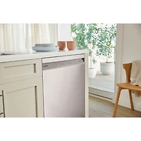 Lave-vaisselle encastrable 24 po 46 dB avec troisième panier de Bosch (SHE5AE75N) - Acier inoxydable