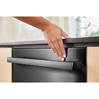 Lave-vaisselle encastrable 24 po 42 dB avec troisième panier de Bosch (SHX78CM4N) - Acier inoxydable noir