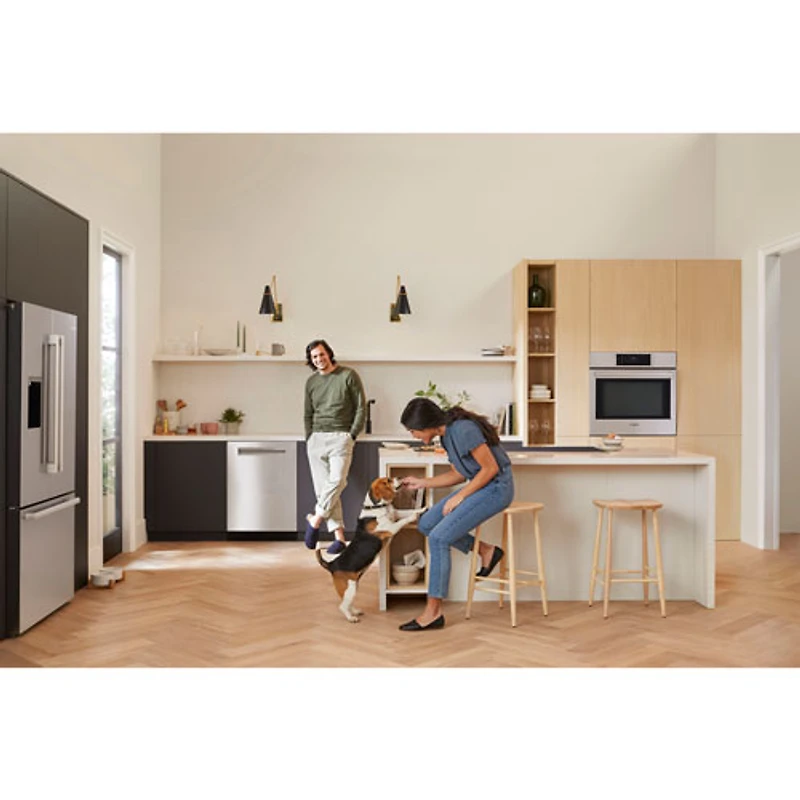 Lave-vaisselle encastrable 24 po 42 dB avec troisième panier de Bosch (SHP78CM5N) - Acier inoxydable