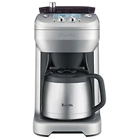 Remis à neuf (bon état) - Cafetière à 12 tasses Grind Control de Breville (BDC650BSS) - Remis à neuf par Breville