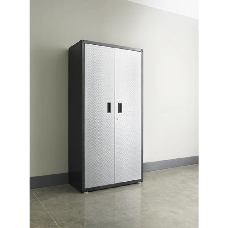 Armoire robuste en acier de Gladiator (GALG36KDYG) - Argenté