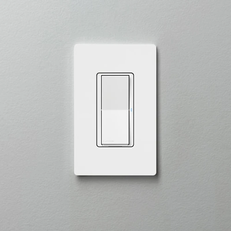 Interrupteur intelligent Claro de Lutron pour éclairage intelligent Caséta (DVRF-5NS-WH-RC)