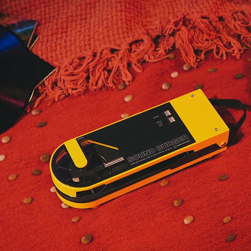 Tourne-disque portatif Bluetooth AT-SB727 Sound Burger d'Audio-Technica - Jaune