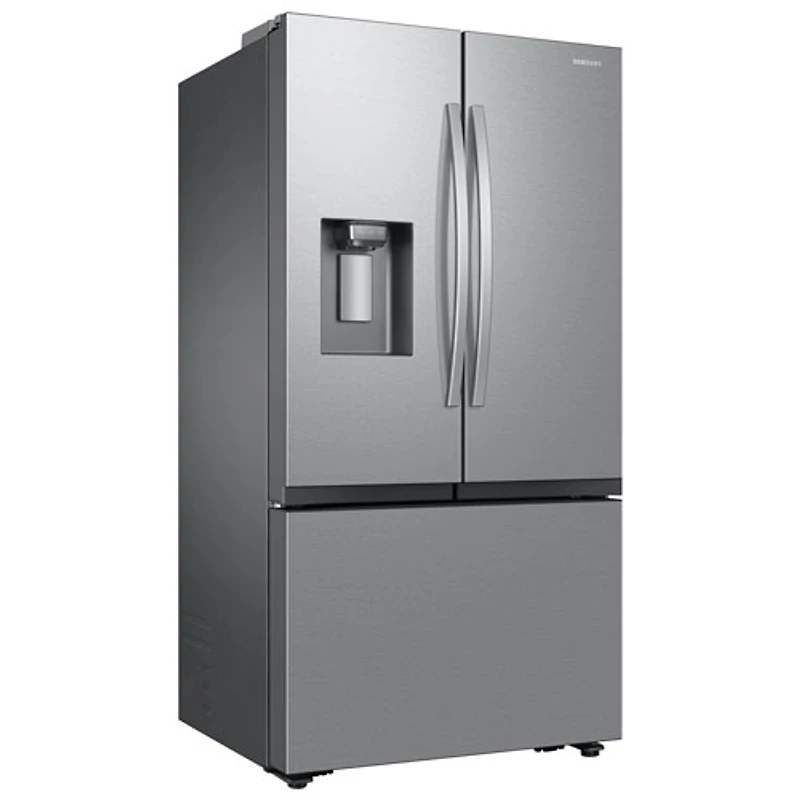 Réfrigérateur à deux portes à profondeur de comptoir SpaceMax de 25,5 pi³ et 36 po avec distributeur d'eau et de glaçons de Samsung (RF27CG5400SRAA) - Inox