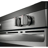 Cuisinière électrique autonome à 5 éléments avec ventilateur à convection et friture à l'air 5,3 pi³ 30 po de Frigidaire (FCRE308CAS) - Inox