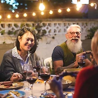 Guirlande DEL de patio IC RGBW+ BISTRO+ Monster Smart Illuminessence - 12 ampoules