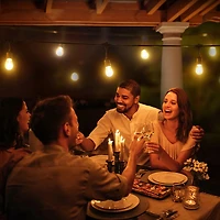 Guirlande DEL de patio IC RGBW+ BISTRO+ Monster Smart Illuminessence - 12 ampoules